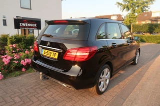 Mercedes-Benz B-Klasse Mercedes B-klasse 180 Aut f-1|PANORAMADAK|TREKHAAK|STOELVERWARMING|XENON-LED|FACELIFT|ZEER MOOI - afbeelding nr 6