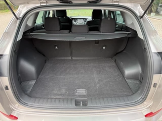 Hyundai Tucson Hyundai Tucson 1.6 GDi Comfort | Navi | Camera | Cruise - afbeelding nr 16