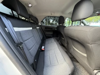Citroën C4 Cactus Citroën C4 Cactus 1.2 PureTech Shine/Keyless/Cruise/Camera/Apple Carplay/Android Auto - afbeelding nr 23