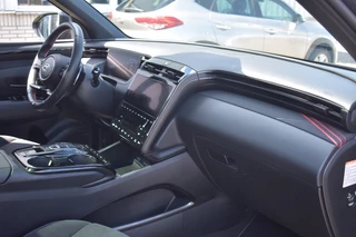 Hyundai Tucson Hybrid Hyundai Tucson Hybrid 1.6 T-GDI HEV N-Line Sky 230PK! Full Option + Trekhaak 