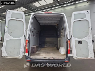 Mercedes-Benz Sprinter Mercedes Sprinter 319 CDI V6 190PK Automaat L2H2 Trekhaak MBUX Airco 10m3 Airco Trekhaak - afbeelding nr 6