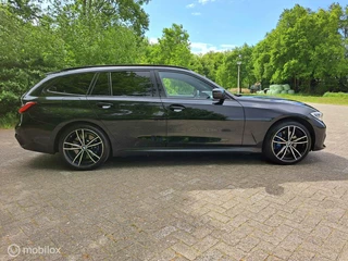 BMW 3 Serie BMW 3-serie Touring 330e M-Sport|Pano|Laser|Head-Up - afbeelding nr 10