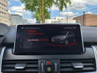 BMW 2 Serie BMW 2 Serie Gran Tourer 220i Gran Tourer Automaat - afbeelding nr 39
