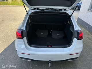 Mercedes-Benz A-Klasse Mercedes A-klasse 250 e AMG Line PANO BURMESTER MBEAM MEMORY - afbeelding nr 14