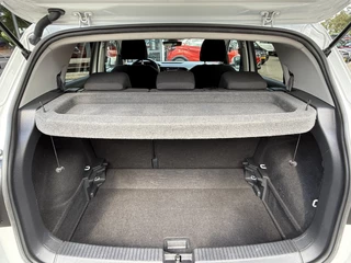 Volkswagen T-Cross Volkswagen T-Cross 1.0 TSI Life Climate/Cruise/Getint glas/Keyless entry/Virtuel cockpit/PDC/LED - afbeelding nr 32