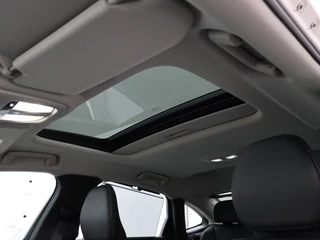 Volvo S90 Volvo S90 T8 PLUG-IN HYBRID LONG RANGE ULTIMATE DARK LUCHTVERING MASSAGE-S - afbeelding nr 10
