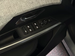 Peugeot 3008 Peugeot 3008 1.2 HYBRID 145e ALLURE AUT. CARPLAY AFN.TREKHAAK NAVI STOELVERW KEYLESS 05/2025 - afbeelding nr 20
