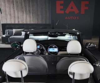 MINI Cooper Cabrio Mini Mini Cabrio 1.5 Cooper JCW Pakket / Aut / Navi / Cc / Leder / Digital Cockpit / Sfeerverlichting / Windscherm / Led / Pdc - afbeelding nr 39