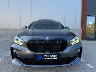 BMW 1 Serie BMW 1-serie 120i High Executive M-Sportpakket|Pano|Trekhaak| - afbeelding nr 4