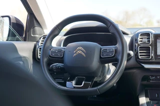Citroën C5 Aircross Citroen C5 Aircross 1.2 PureTech 130 Business - Perla Nera Black - Nav/Cruise/360/Carplay - afbeelding nr 19
