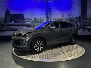 Volkswagen Tiguan Volkswagen TIGUAN 1.5 eTSI Life Edition *WinterPack*LEDPlus*Keyless*PrivGlass* - afbeelding nr 6