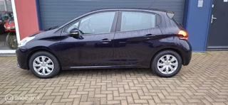 Peugeot 208 Peugeot 208 1.2 PureTech Blue Lease Executive - afbeelding nr 3