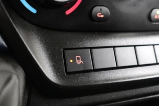 Iveco Daily - Airco - Cruise - Trekhaal - € 23.950, - Excl. - afbeelding nr 21