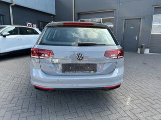 Volkswagen Passat Volkswagen Passat Variant 1.5 TSi Aut. Business Camera Trekhaak - afbeelding nr 6