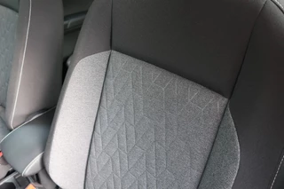 Volkswagen T-Cross Volkswagen T-Cross 1.5 TSI 150PK MOVE, Navi, Apple Carplay/ Android Auto, Clima, etc. - afbeelding nr 16
