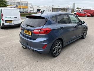 Ford Fiesta Ford Fiesta 1.0 EcoBoost ST-Line 125pk | SYNC 3 Navigatie | Trekhaak | Camera | Voorruit verwarming - afbeelding nr 7