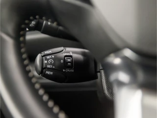 Peugeot 308 (PANORAMADAK, APPLE CARPLAY, GROOT NAVI, PARKEERSENSOREN, SPORTSTOELEN, GETINT GLAS, CRUISE, NIEUWE APK, NIEUWSTAAT) - afbeelding nr 20