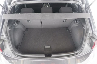 Volkswagen Polo Volkswagen Polo 1.0 TSI 95PK Automaat R-Line led|cam|dab|virtueelcockpit|applecarplay|ecc|acc|lmv17 - afbeelding nr 16