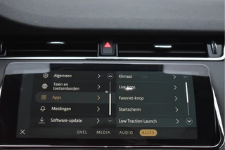 Land Rover Range Rover Evoque Land Rover Range Rover Evoque 1.5 P300e AWD R-Dynamic SE | Pano.dak | 360 gr.camera | Keyless | Elekt.stoelen | Carplay | Full LED | 20