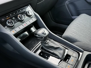Škoda Karoq Škoda Karoq 1.5 TSI ACT St. Bus. NAP Automaat Pano Trekhaak Canton ACC Led - afbeelding nr 29