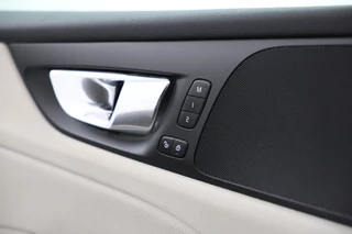 Volvo V60 Airco, Cruise Control, LEER - afbeelding nr 13