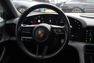 Porsche Taycan Porsche Taycan Performance 84 kWh / Panoramadak / 360Camera / Luchtvering / 20'' / Dodehoek / Stuurverwarming / Getint glas / Stoelverwarming / Warmtepomp - afbeelding nr 16