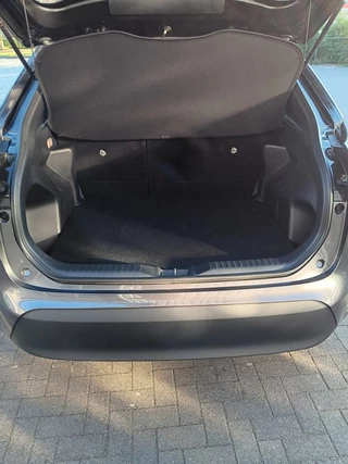 Toyota Yaris Cross Toyota Yaris Cross 1.5 Hybrid 130 Business Plus Groot Navi Stoel/Stuur verw. Apple Carplay Cruise/Clima - afbeelding nr 15