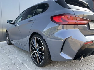 BMW 1 Serie BMW 1-serie 118i High Executive M pakket|Pano|Kuipstoelen - afbeelding nr 40