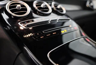 Mercedes-Benz GLC Mercedes-Benz GLC-klasse Coupé 300 4MATIC AMG 63 Look / Lane Assist / Leder / F1 / Sfeerverlichting / Camera / Led / Pdc / 20 Inch - afbeelding nr 19