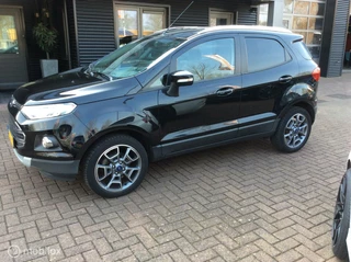 Ford EcoSport Ford EcoSport 1.0 EcoBoost Titanium S Navi Camera 17