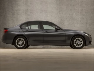 BMW 3 Serie Automaat (NAVIGATIE, DEALER ONDERHOUDEN, CLIMATE, LEDEREN SPORTSTOELEN, PARKEERSENSOREN, CRUISE, NIEUWE APK, NIEUWSTAAT) - afbeelding nr 4