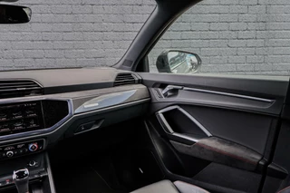 Audi RSQ3 Audi RS Q3 RS Q3 2.5 TFSI PANO RS STOELEN B&O ACC SPORTUITLAAT 360CAMERA TREKHAAK - afbeelding nr 31