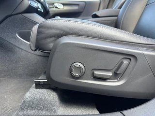 Volvo XC40 Volvo XC40 T5 Ultimate Dark | Panoramadak | Leder | H&K Audio - afbeelding nr 10
