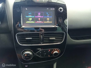 Renault Clio Renault Clio 1.2 TCe Bose APPLE CARPLAY PDC BOSE LMV CRUISE - afbeelding nr 2