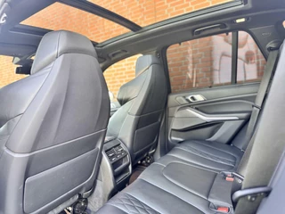 BMW X5 BMW X5 xDrive45e High Executive| PANO|360 CAMERA|M ZETELS - afbeelding nr 11