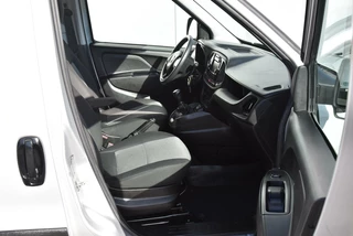 Fiat Doblò Fiat Doblo 1.3 MJ Airco Navi PDC Cruise Marge LAGE KM STAND! - afbeelding nr 9