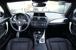 BMW 1 Serie ➡️ BMW 1-serie 116i F20 M-sport | M-pakket | Navi | 17 inch | PDC | Sportstuur | Cruise-control | Sportstoelen | Usb/Aux | Airco | Rijmodus | Alcantara | - afbeelding nr 5