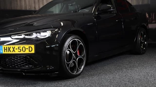 Alfa Romeo Giulia Alfa Romeo GIULIA 2.0 T GME AWD Tributo Italiano / FACELIFT / Digital Cockpit / Acc / HK / Leder / Elek Stoelen / Camera / 19 Inch - afbeelding nr 47