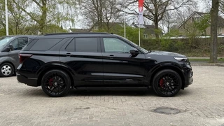 Ford Explorer Ford Explorer 3.0 V6 EB PHEV ST-LINE / SMOKE PACK / TREKHAAK / RODE REMKLAUWEN - afbeelding nr 9