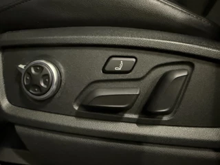 Audi Q5 Audi Q5 55 TFSI e quattro Competition 367PK S-Line PANO/LUCHTVERING/TREKHAAK/360CAMERA/MASSAGE/KEYLESS/MATRIX/VIRTUAL/CARPLAY/SFEER/19