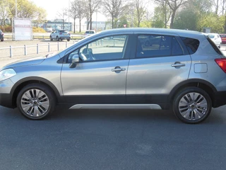 Suzuki S-Cross staat in Hoogeveen - afbeelding nr 4
