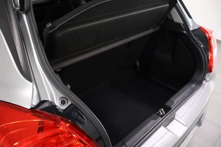 Suzuki Swift Suzuki Swift 1.2 Comfort Smart Hybride - afbeelding nr 20
