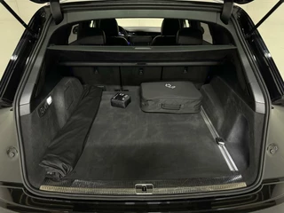 Audi Q7 Audi Q7 55 TFSI e Quattro BlackEdition S-Line Pano B&O Lucht - afbeelding nr 67