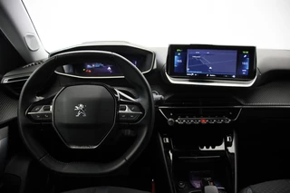 Peugeot e-2008 Peugeot e-2008 EV Allure 50 kWh - Digital Cockpit, Carpla, SOH 88% - afbeelding nr 3