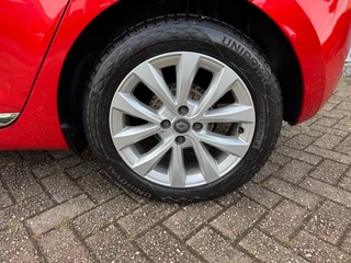 Renault Clio Renault Clio 1.0 TCe 100PK Navi, camera, Cruisecntrl, PDC, LM-velgen, Leder - afbeelding nr 6