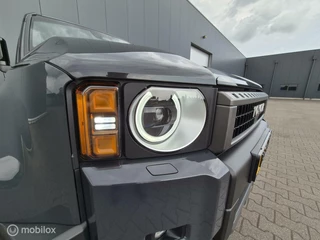 Toyota Land Cruiser Toyota Land Cruiser 2.8 D-4D Blind Van Professional met panorama dak - afbeelding nr 2