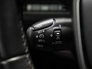 Peugeot 3008 Peugeot 3008 1.2 PureTech Blue Lease Premium [TREKHAAK AFNEEMBAAR, APPLE CARPLAY, ANDROID, HALF LEDER, CAMERA, PDC V+A, CRUISE, NIEUWSTAAT] - afbeelding nr 14