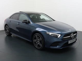 Mercedes-Benz A-Klasse Mercedes-Benz A-Klasse 250e AMG // Panoramadak // Memory // Trekhaak // Keyless // Carplay // Sfeerverlichting // MultiBeam LED // Night Pakket // Augmented Reality - afbeelding nr 36