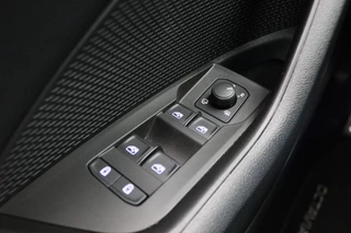 Škoda Octavia Virtual Cockpit, Climate, Cruise, Apple Carplay, LED, DAB, Afn. Trekhaak, 18'' - afbeelding nr 29