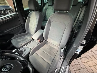 Volkswagen Tiguan Volkswagen Tiguan 1.5 TSI Automaat R-Line Panodak 20 Inch LED - afbeelding nr 51